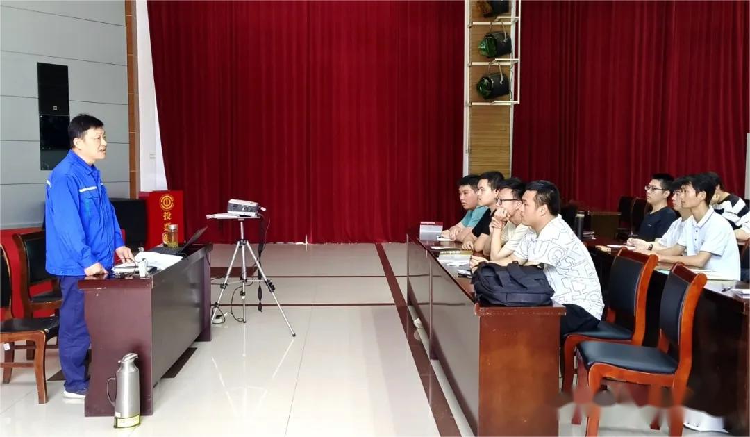 S36沙龙会 - 要玩就玩沙龙会 - 官方