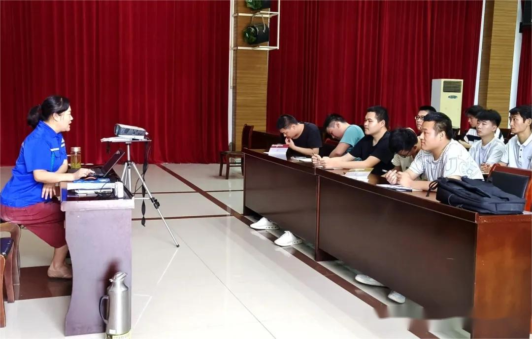 S36沙龙会 - 要玩就玩沙龙会 - 官方